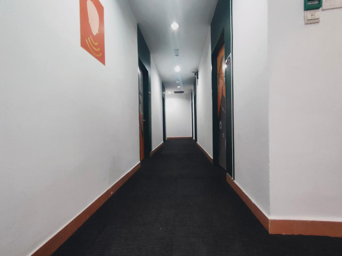 Allbes Parklands Hotel Klang Kültér fotó