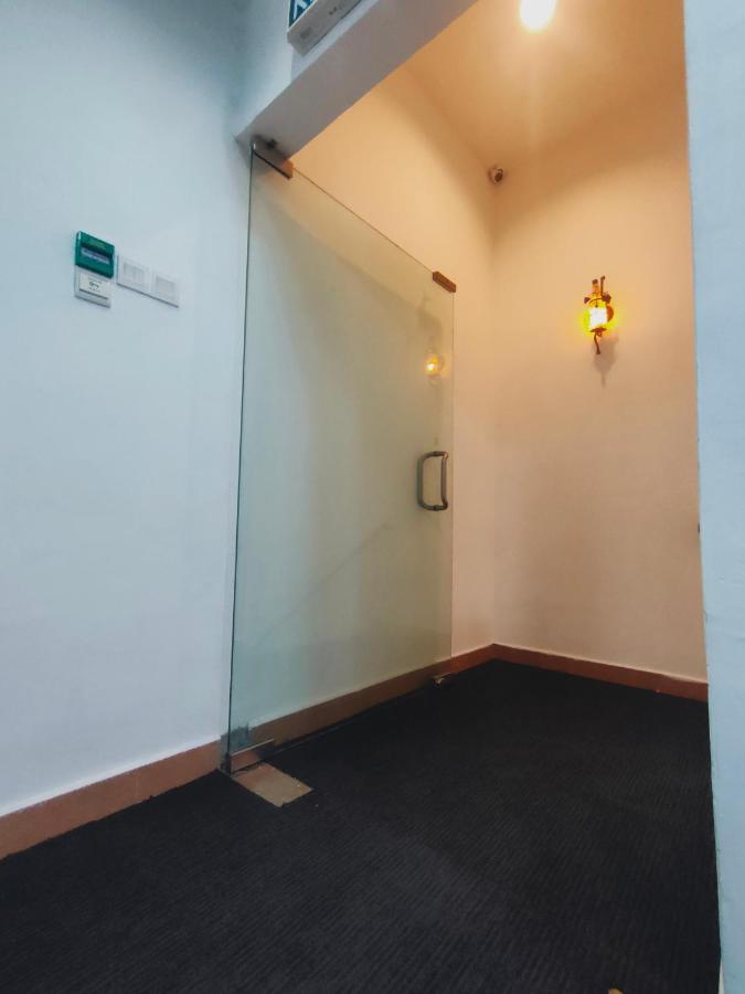 Allbes Parklands Hotel Klang Kültér fotó